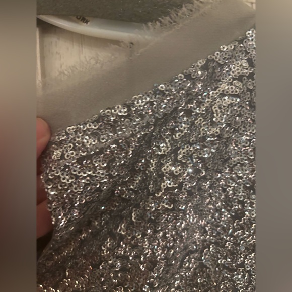 🩶Zara Silver Sequin L Floral Embroidered dress ASO Alexis Rose Schitts Creek - Picture 15 of 16